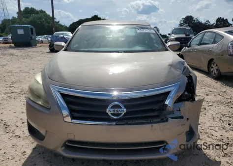 2015 Nissan Altima 2.5 из США, поврежденный, VIN 1N4AL3AP8FC229645